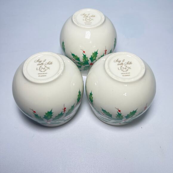 Lenox Holiday Dimension Set of 3 Cachepot Votives Porcelain Holly & Berries - Picture 9 of 10